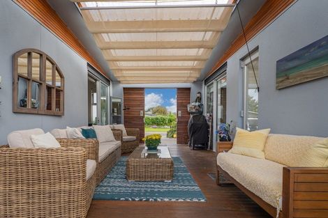 Photo of property in 3 Cobham Lane, Whitianga, 3510