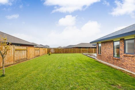 Photo of property in 186 Pacific Drive, Fitzherbert, Palmerston North, 4410