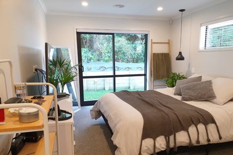 Photo of property in 38 Mooring Close, Whitby, Porirua, 5024