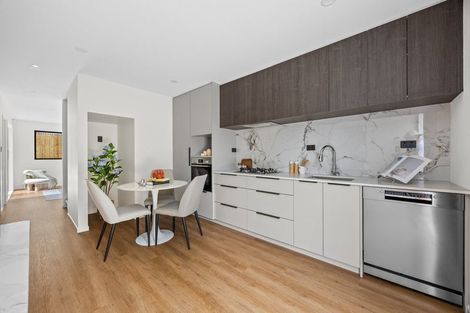 Photo of property in 4c Bettina Place, Manurewa, Auckland, 2102