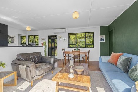 Photo of property in 70 Saxton Road, Upper Vogeltown, New Plymouth, 4371
