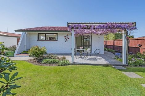 Photo of property in 74 Sabys Road, Halswell, Christchurch, 8025