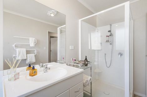 Photo of property in 7 Mirbeck Avenue, Cambridge, 3434