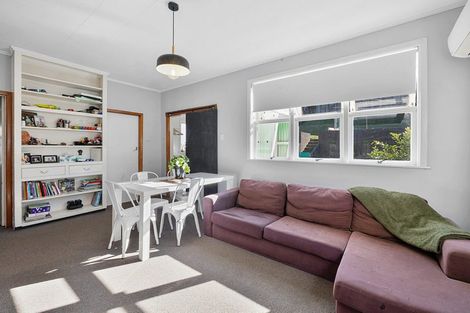 Photo of property in 94 Young Street, New Plymouth, 4310