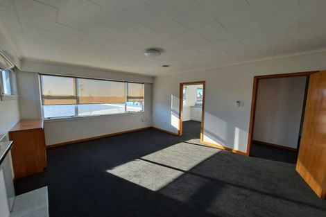 Photo of property in 37b Breakwater Road, Moturoa, New Plymouth, 4310