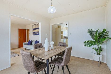 Photo of property in 2/505 Lyndon Road West, Hastings, 4122