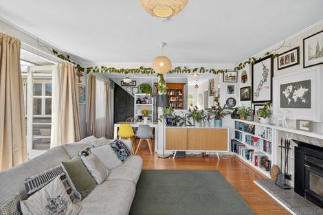 Photo of property in 47 Ranui Crescent, Diamond Harbour,  8971