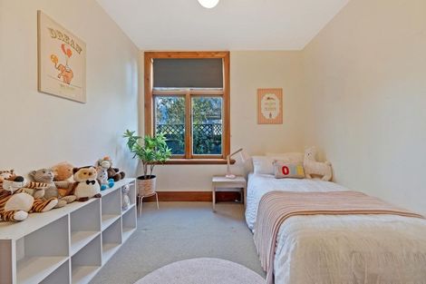 Photo of property in 216 Geraldine Street, Edgeware, Christchurch, 8013