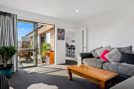 Photo of property in 2 Foxton Drive, Kaiapoi, 7630