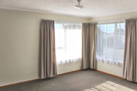 Photo of property in 31 Staveley Street, Avonhead, Christchurch, 8042