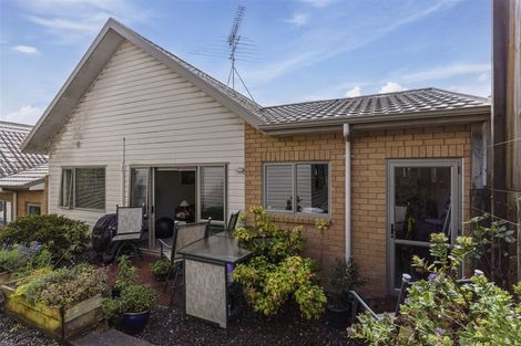 Photo of property in St Claire Village, 124/172 Mcleod Road, Te Atatu South, Auckland, 0610