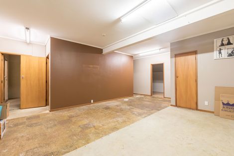 Photo of property in 201 Godley Road, Titirangi, Auckland, 0604