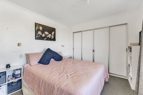 Photo of property in 10 Tawari Street, Inglewood, 4330