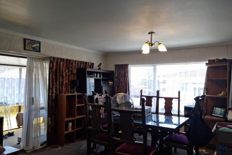 Photo of property in 2/2 Broadway, Waitara, 4320