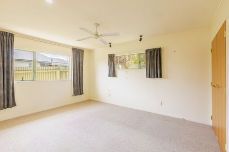 Photo of property in 85a Racecourse Road, Waipukurau, 4200