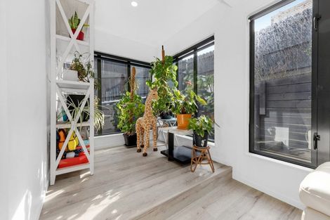 Photo of property in 39b Chieftain Rise, Goodwood Heights, Auckland, 2105