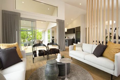 Photo of property in 11 Munro Oak Lane, Clevedon, 2582