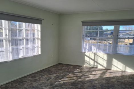 Photo of property in 61 Sandspit Road, Waiuku, 2123