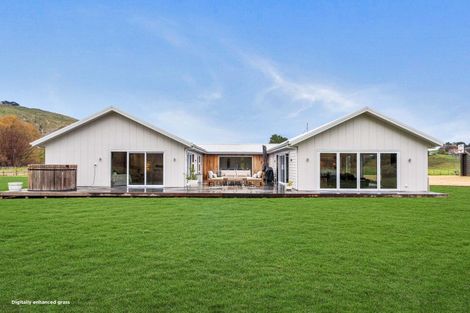 Photo of property in 2506 Kahuranaki Road, Elsthorpe, Havelock North, 4295