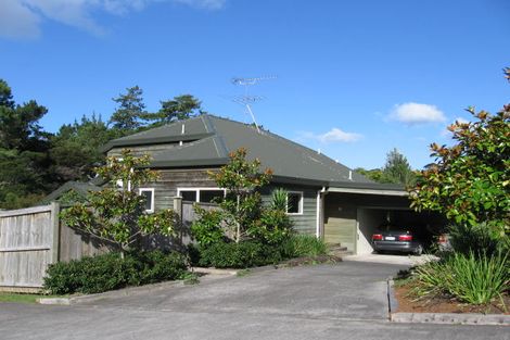 Photo of property in 73 Unsworth Drive, Unsworth Heights, Auckland, 0632