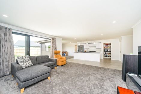 Photo of property in 94 James Line, Kelvin Grove, Palmerston North, 4414