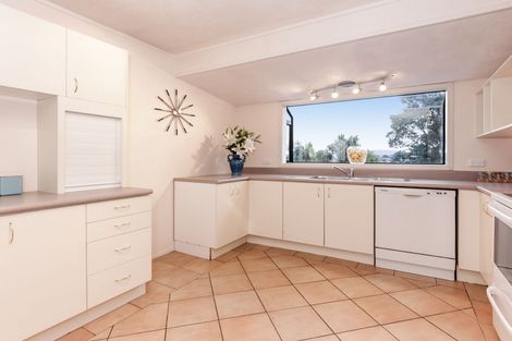 Photo of property in 22 Darcy Place, Massey, Auckland, 0614