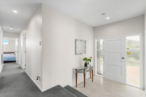 Photo of property in 11a Wyatt Place, Russley, Christchurch, 8042