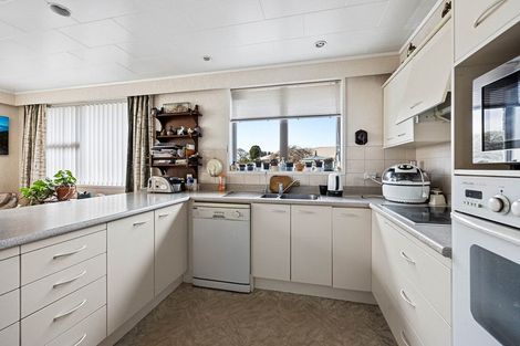 Photo of property in 14 Rata Street, Hawera, 4610