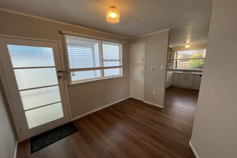 Photo of property in 28 Watson Street, Strandon, New Plymouth, 4312