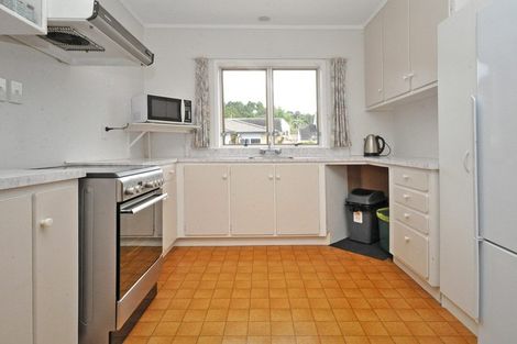 Photo of property in 1/486 Hibiscus Coast Highway, Orewa, 0931