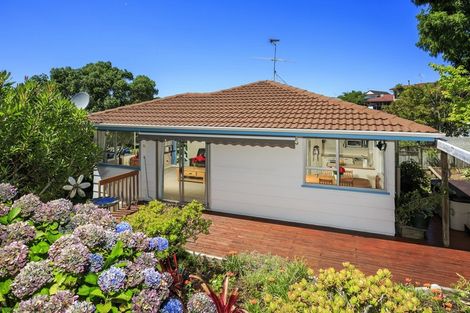 Photo of property in 26 Gerontius Glade, Torbay, Auckland, 0630