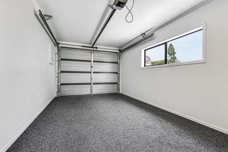 Photo of property in 28u2 Mckay Drive, Temple View, Hamilton, 3218