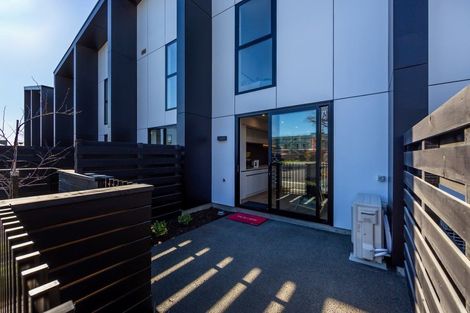 Photo of property in 70d Elizabeth Street, Riccarton, Christchurch, 8041