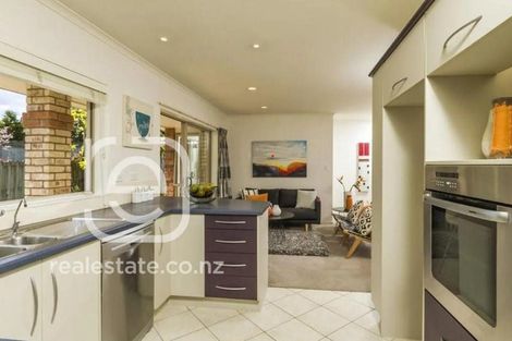 Photo of property in 14 Denim Place, Albany, Auckland, 0632