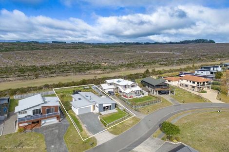 Photo of property in 8 Marshall Close, Motuoapa, Turangi, 3382