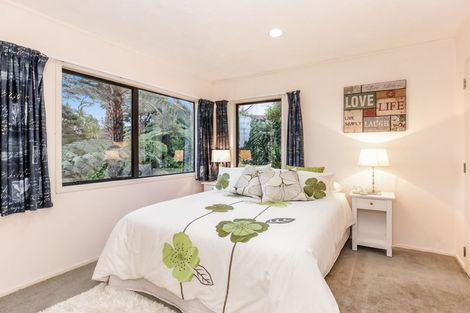 Photo of property in 22 Darcy Place, Massey, Auckland, 0614