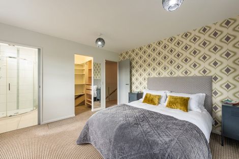 Photo of property in 3b Anderson Terrace, Mount Cook, Wellington, 6021