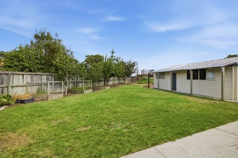 Photo of property in 19 Daytona Place, Parklands, Christchurch, 8083