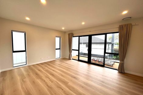 Photo of property in 17a Bardia Street, Belmont, Auckland, 0622