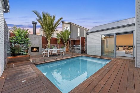 Photo of property in 18 Liquidambar Drive, Hobsonville, Auckland, 0616