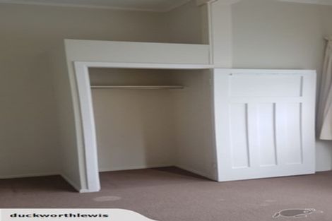 Photo of property in 11 Lawrence Street, Newtown, Wellington, 6021