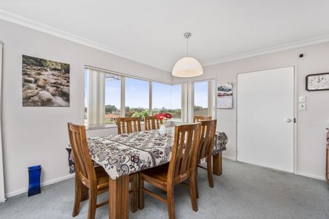 Photo of property in 73b Russley Drive, Mount Maunganui, 3116