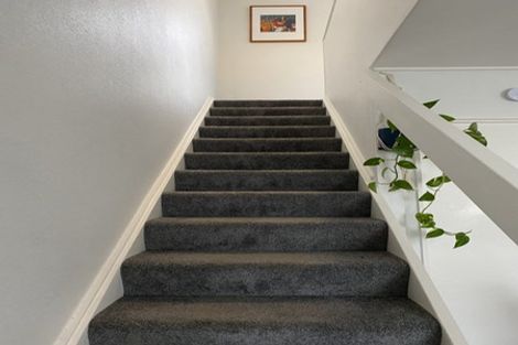 Photo of property in 100f3 Lyall Parade, Lyall Bay, Wellington, 6022