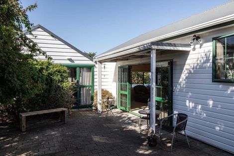 Photo of property in 69 Taylor Street, Cambridge, 3434