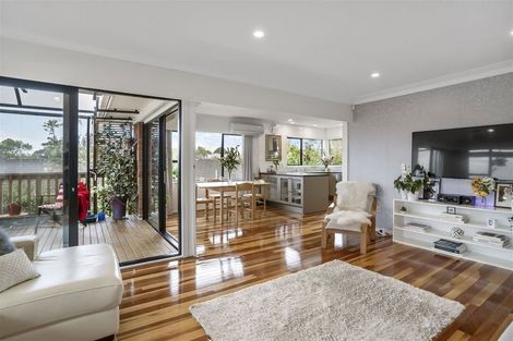 Photo of property in 50 O'halloran Road, Howick, Auckland, 2014