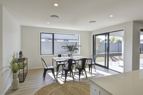 Photo of property in 14 Hereford Drive, Carterton, 5713