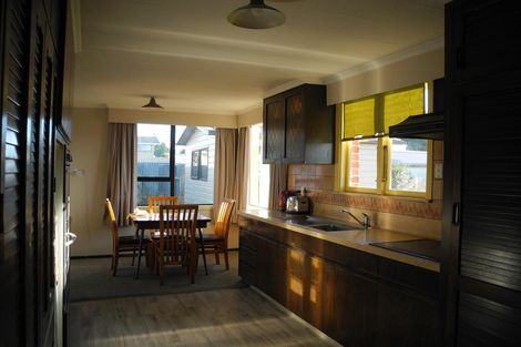Photo of property in 11 Rugby Street, Waimate, 7924