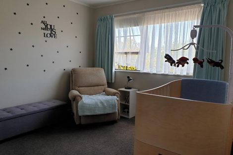 Photo of property in 30 Invercargill Drive, Kelson, Lower Hutt, 5010