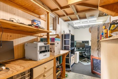 Photo of property in 300 Aberdeen Road, Gisborne, 4010