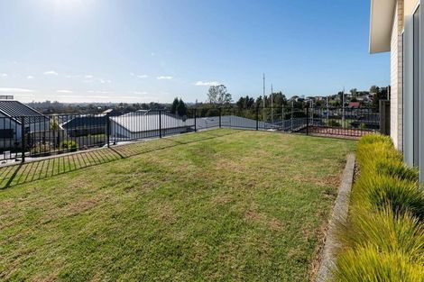 Photo of property in 25 Pinkerton Place, Ohauiti, Tauranga, 3112